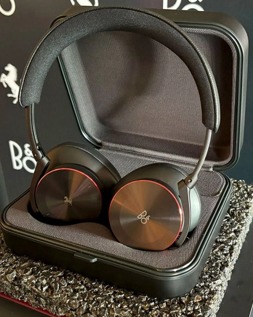 هدفون فراری Beoplay H95 Ferrari بنگ اند اولافسن