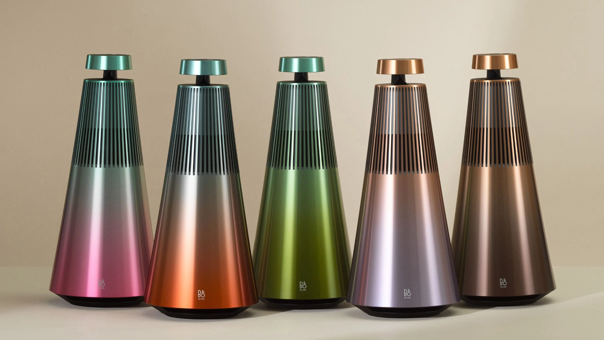 رنگ ها و طراحی اسپیکر Beosound 2
