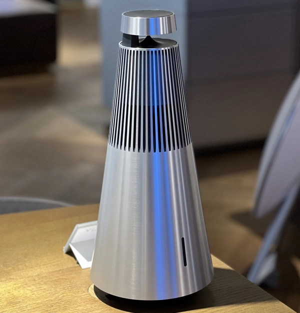 طراحی اسپیکر مخروطی شکل Beosound 2 با شکل دهی آلومینیوم