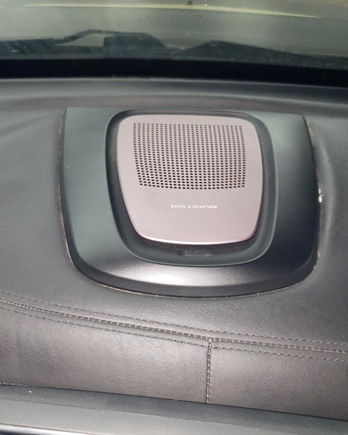 اسپیکر Beosound BMW نتیجه همکاری استثنایی بین دو غول دانمارکی و آلمانی