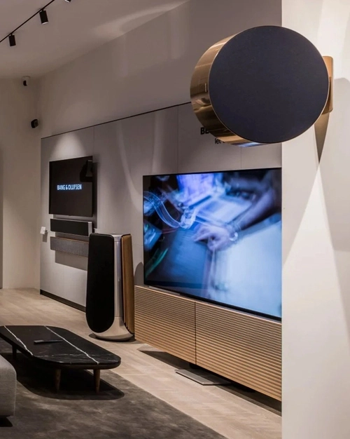 چرا Bang & Olufsen گران است