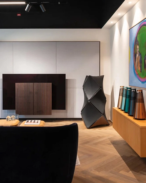چرا تلویزیون Bang & Olufsen گران است. 