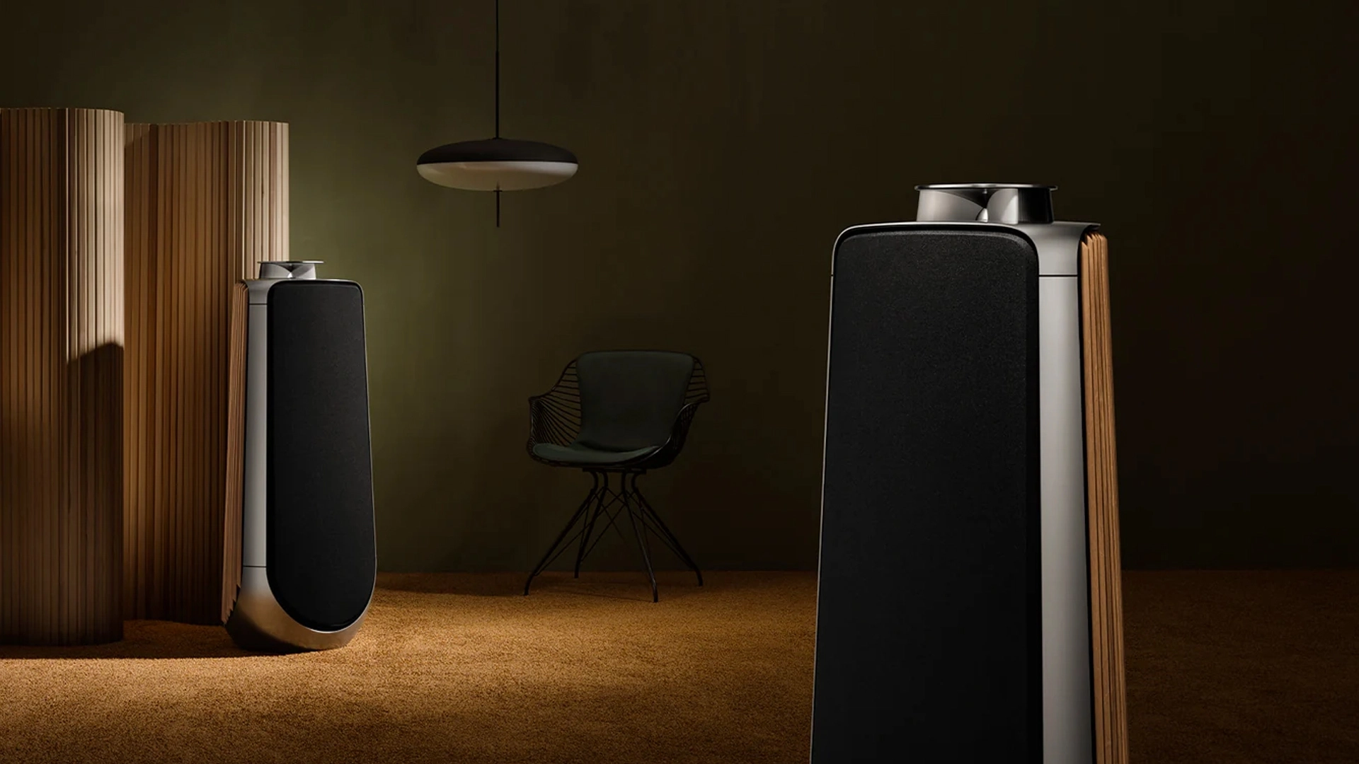 بهترین اسپیکرهای لوکس دنیا B&O Bang olufsen
