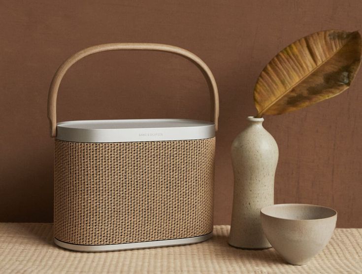 بهترین اسپیکرهای دنیا Bang & Olufsen (B&O)