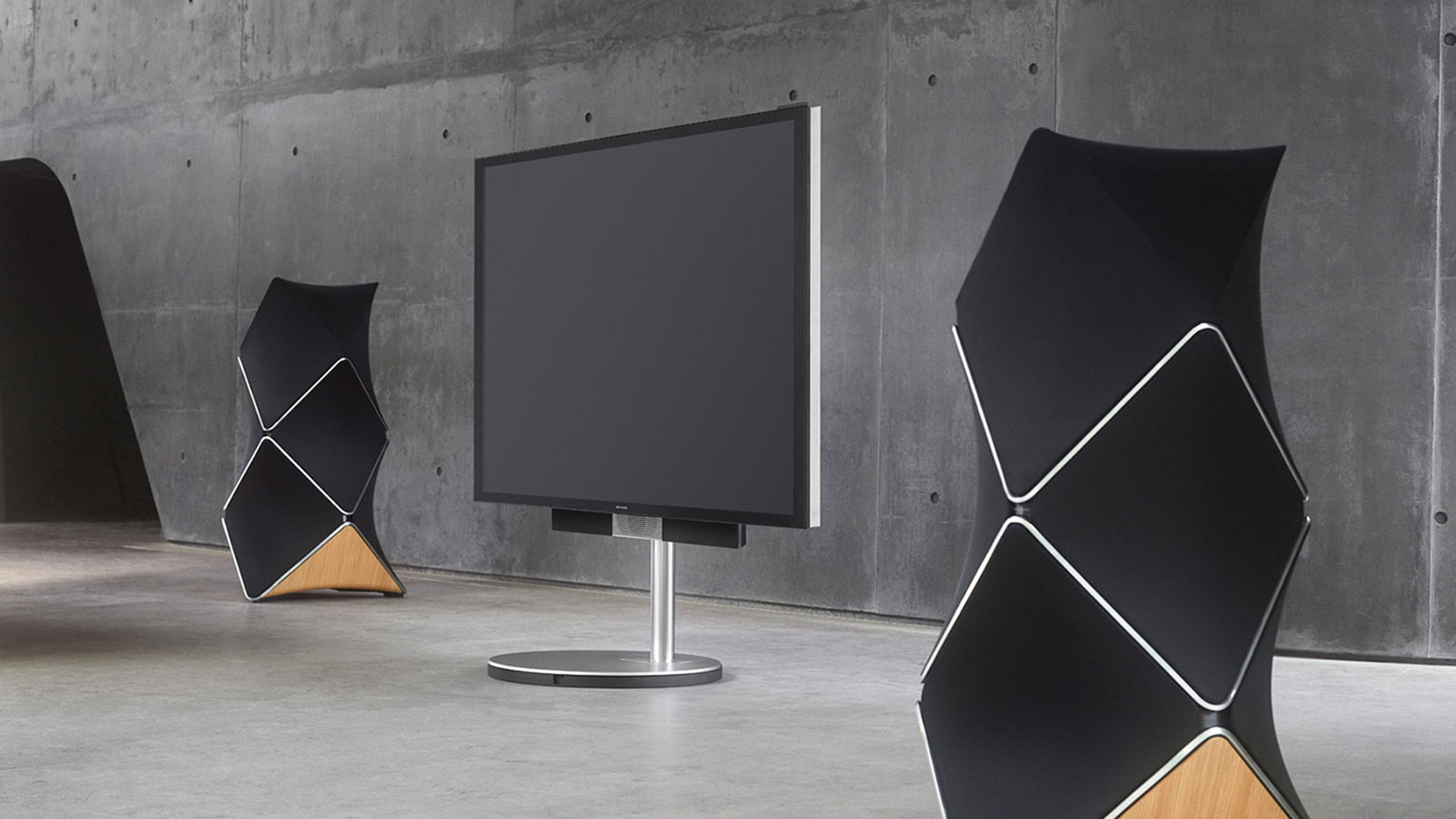 اسپیکرهای بنگ اولافسن bang & olufsen