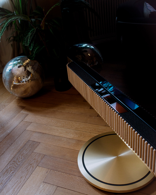 اسپیکر Beosound Theatre bangOlufsen