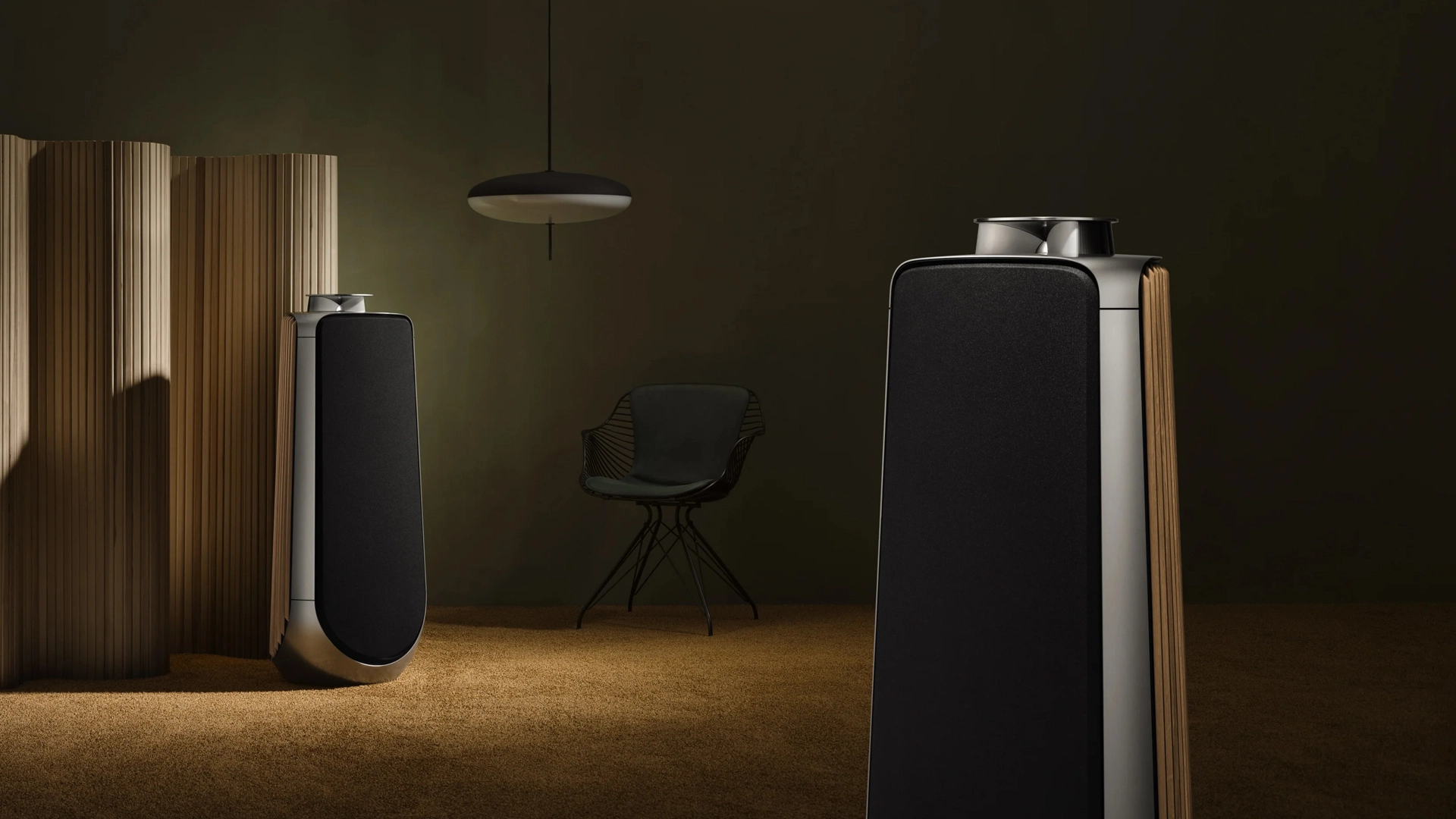 راهنمای خرید B&O برای خانه: انتخاب اسپیکر، ساندبار و سیستم‌های کامپکت