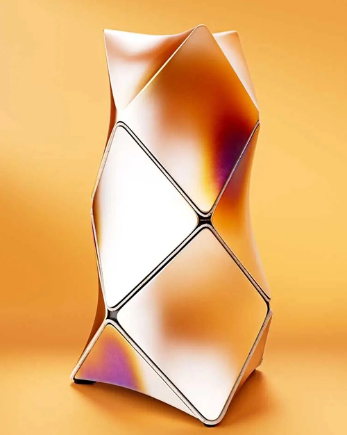 راهنمای خرید B&O برای خانه: انتخاب اسپیکر، ساندبار و سیستم‌های کامپکت Beolab 90