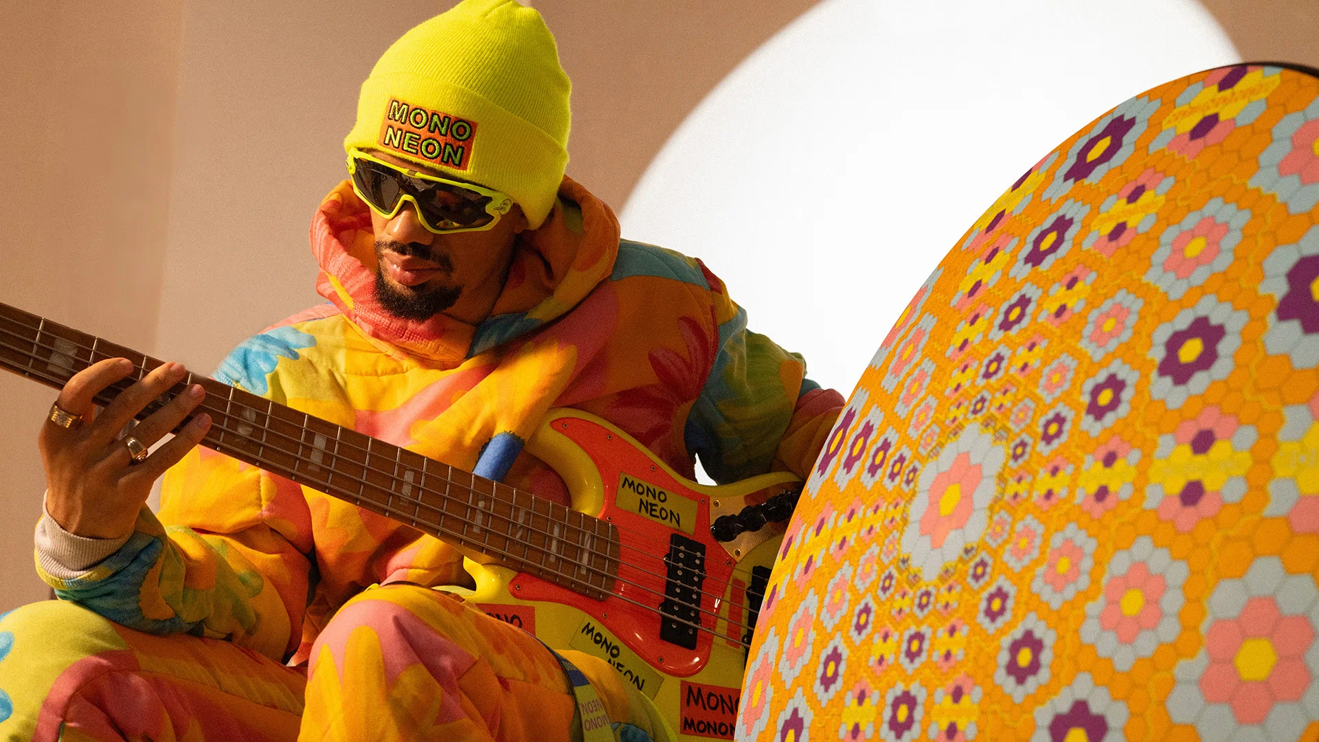 راهنمای خرید B&O برای خانه: انتخاب اسپیکر، ساندبار و سیستم‌های کامپکت