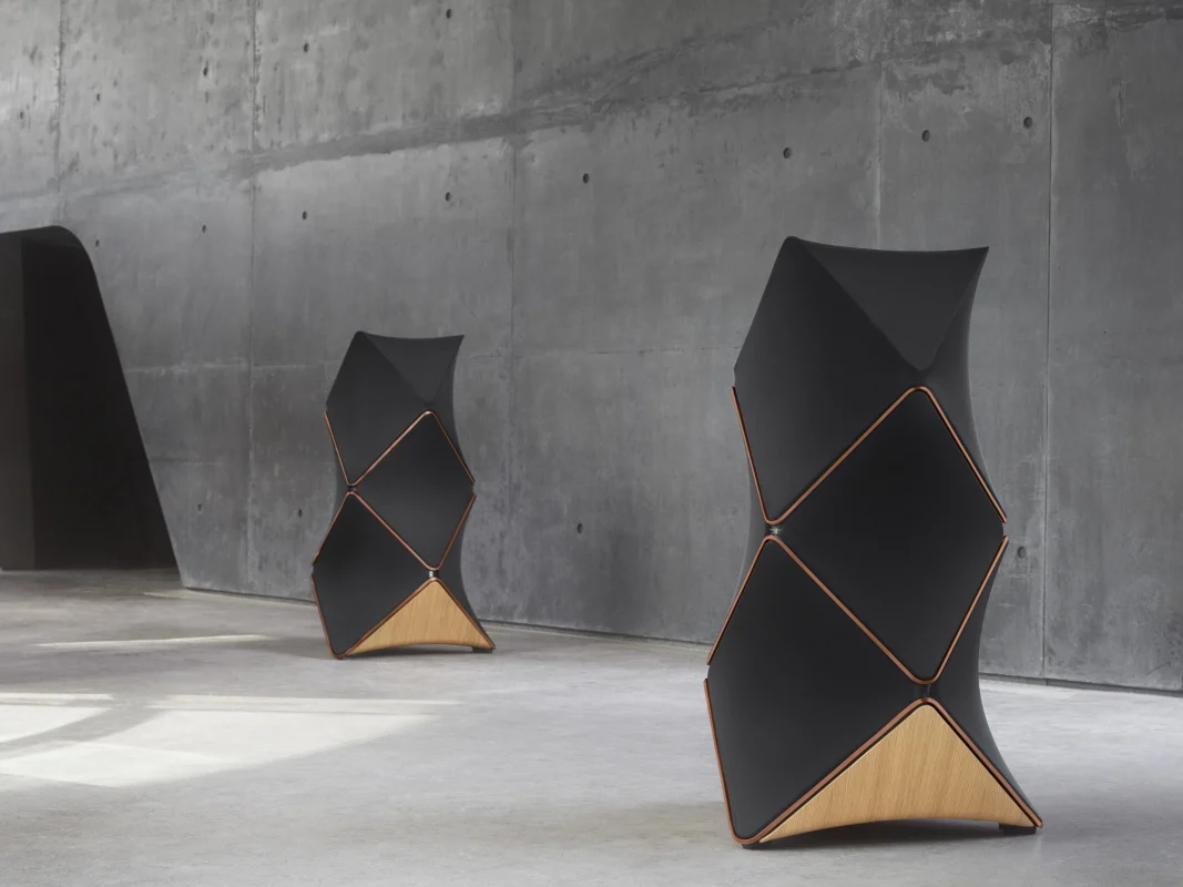 Beolab 90 حرفه‌ای‌ترین و قوی‌ترین اسپیکر جهان