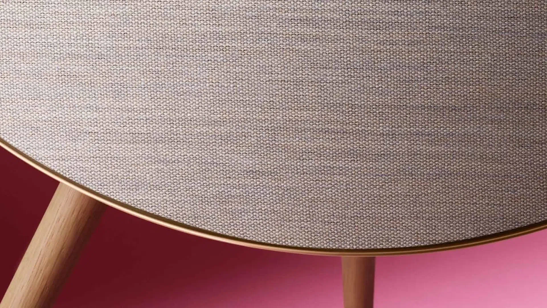 ویژگی های اسپیکر بشقابی لاکچری Beosound A9