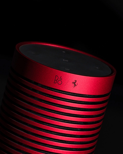 اسپیکر قابل حمل Beosound Explore فراری
