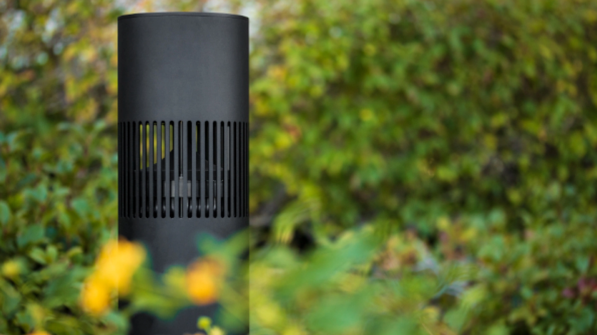 اسپیکر برای روف گاردن و فضای باز؛ اسپیکر اکتیو و ضد آب Beosound ballard