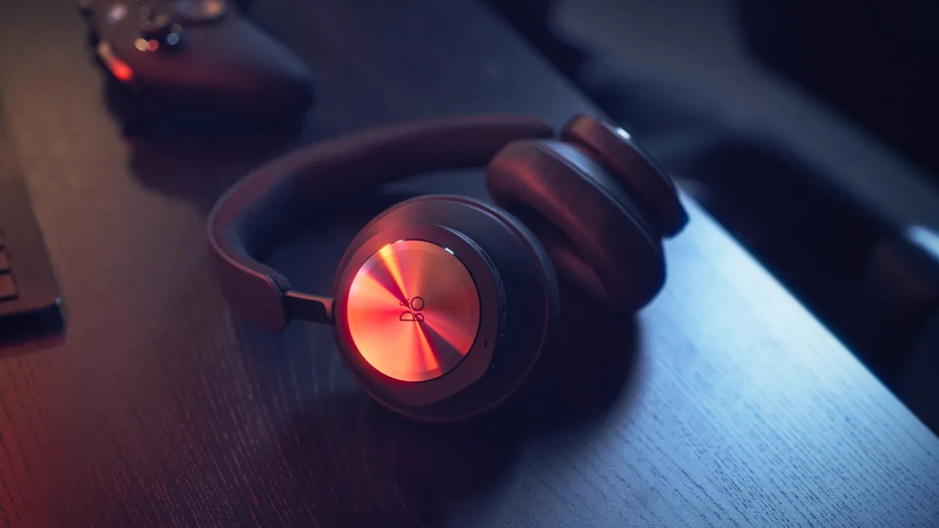 هدفون دالبی اتموس Dolby atmos Beoplay h100