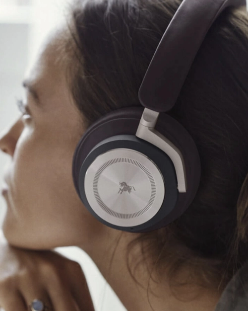 Beoplay H95: اوج بیس لوکس و قدرتمند