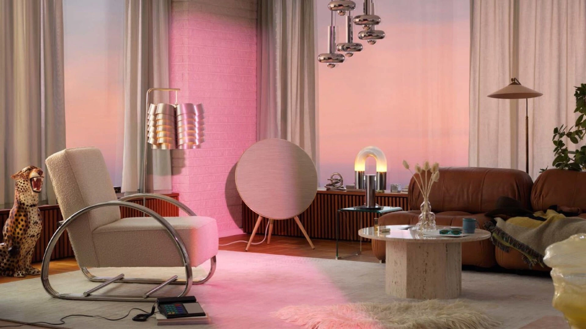 تفاوت اسپیکر گران و لوکس بنگ آلفسن Bang Olufsen